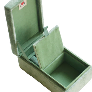 Velvet jewelry box - Hand