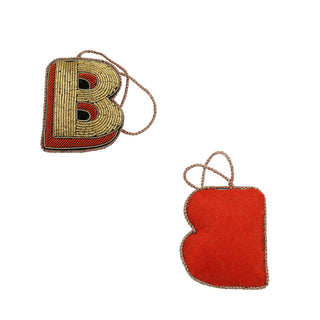 Suspension alphabet : Lettre B