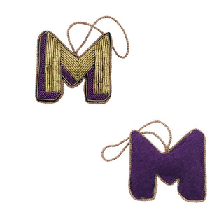 Suspension alphabet : Lettre M