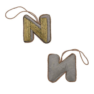 Alphabet hanging: Letter N