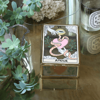 Boîte symbolique - M - Amour